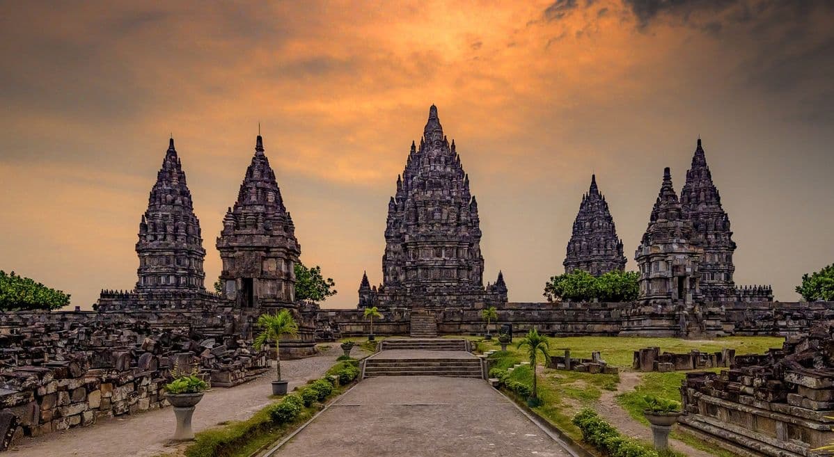 Candi Prambanan